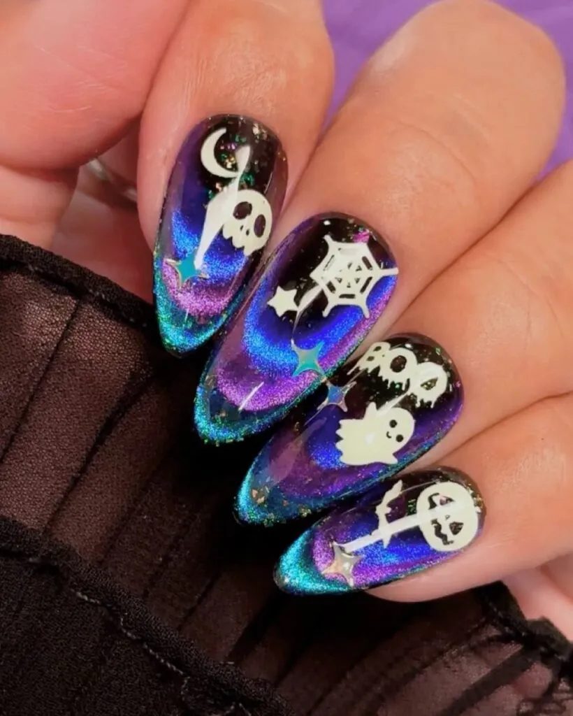 40 Spooky Creepy Halloween Nails Acrylic Design Manicure 17 40 Spooky Creepy Halloween Nails Acrylic Design Manicure