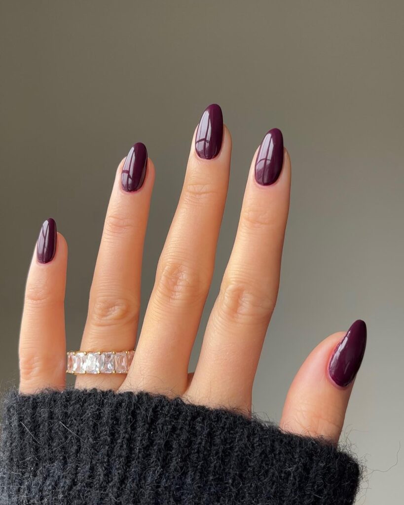 Short Purple Oval Nails Design