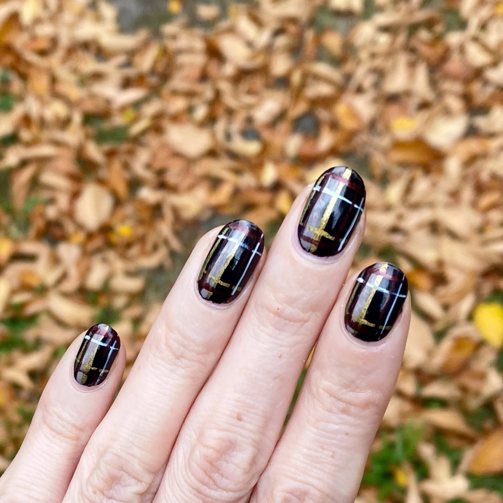 Stunning Fall Nail Art Designs to Try