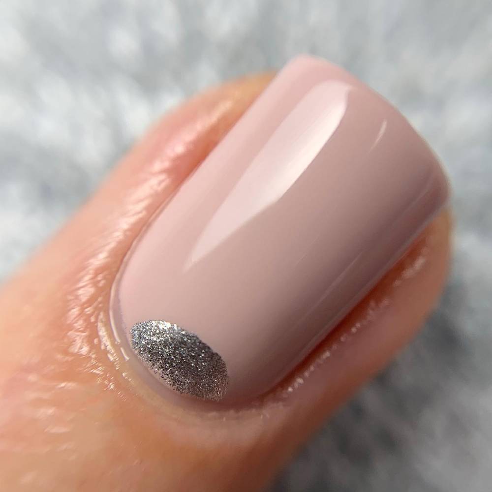 Silver Glitter Cuticle Short Nails