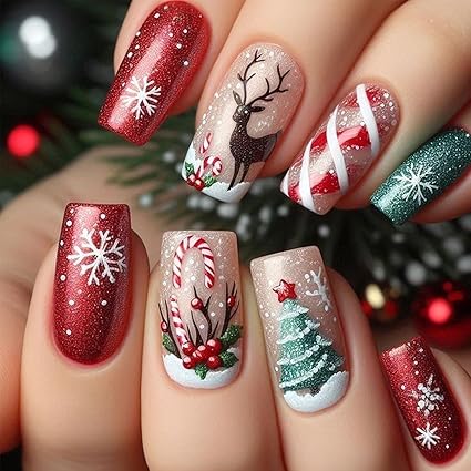 30 Top Red Christmas Nails for a Festive & Festive Manicure 7 30 Top Red Christmas Nails for a Festive & Festive Manicure. Red is the most recognizable color during the Christmas season. White Snowflake False Nails Green Christmas Tree Glue on Nails Winter