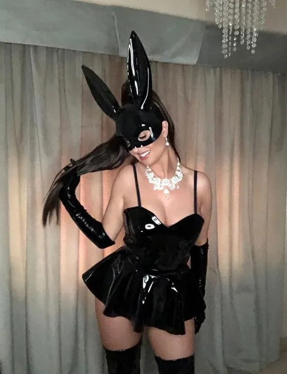 947763c6e7bbce212ef3e84e4dbf1744 25+ Amazing Baddie Halloween Costumes