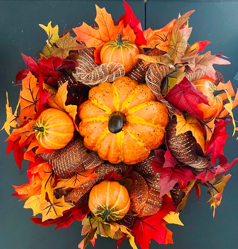 Fall Thanksgiving Farmhouse Centerpiece