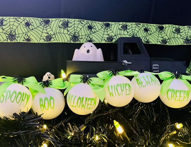 Halloween Ornaments Set of 6 White and Citrus Green