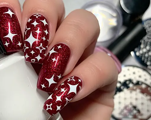 Glitter Red and white Christmas Star Nails