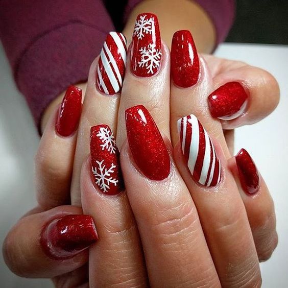 Red and White Christmas nails Design