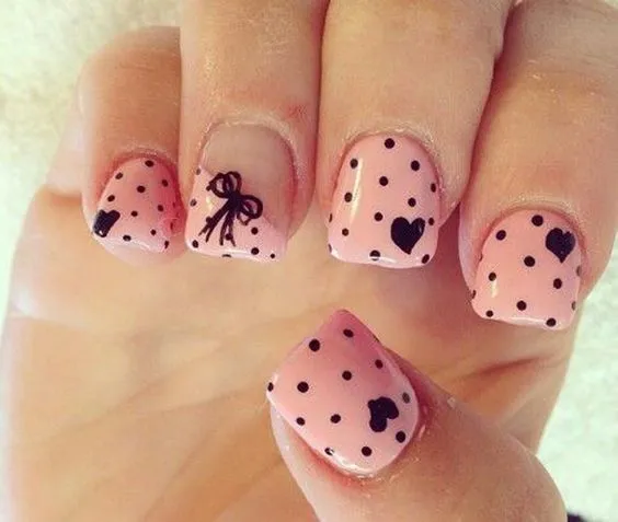 40 Best Cute Polka Dot Nail Designs to Try 30 40 Best Cute Polka Dot Nails Designs Ideas to Try out - Polka dots will never go out of style Pink black Dots with heart shape design short and cute