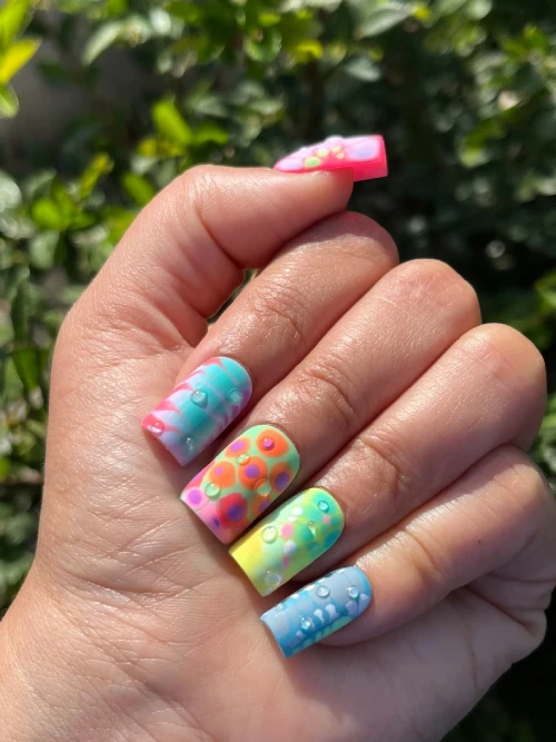 Blooming gel Design, Water drops, Spring colors, Trendy Press-on nails