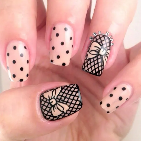 40 Best Cute Polka Dot Nail Designs to Try 29 40 Best Cute Polka Dot Nails Designs Ideas to Try out - Polka dots will never go out of style Polka Dot Nails nailart4u