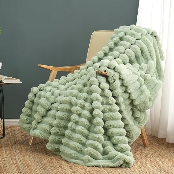 Cozy Bliss Faux Fur Throw Blanket for Couch