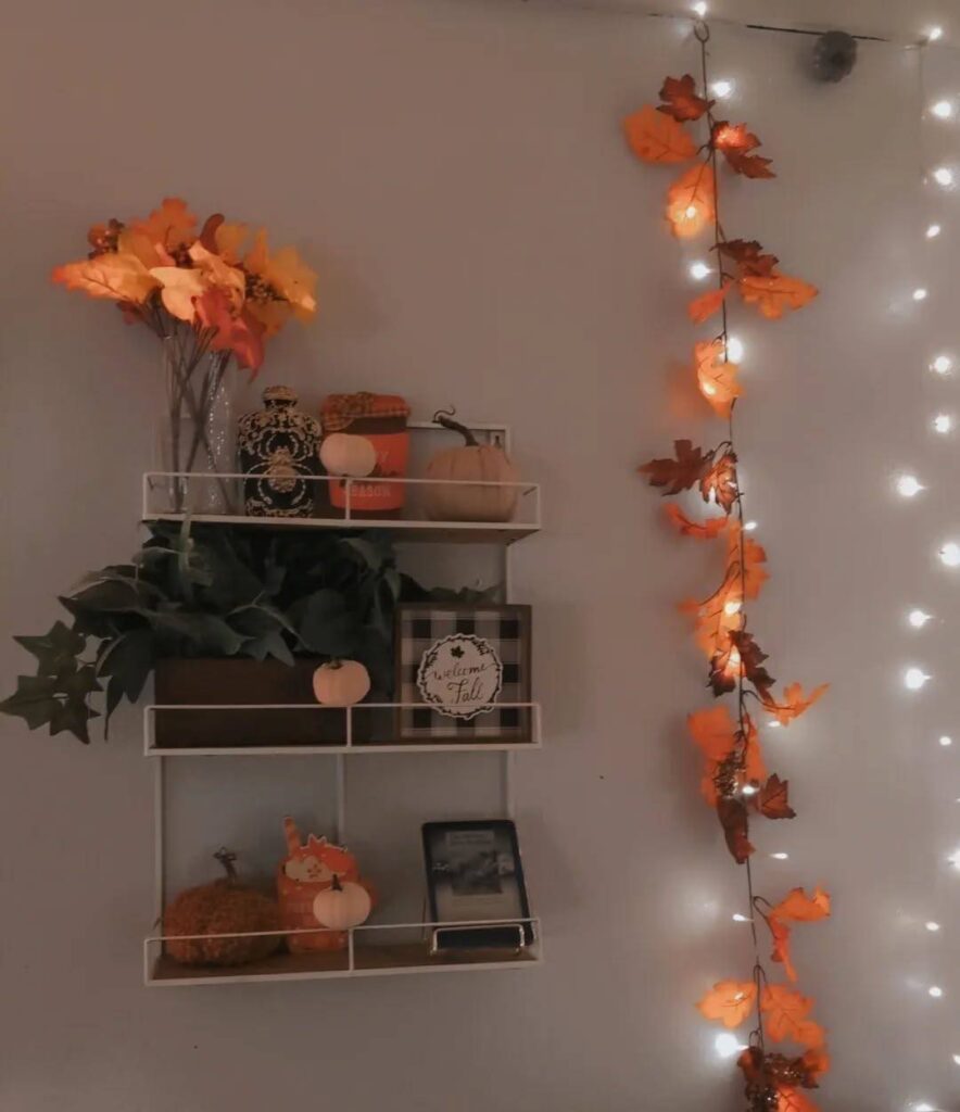 Spooky Yet Stylish: Halloween-Inspired Fall Room Aesthetic