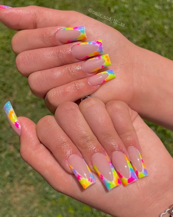 Tie-Dye Effect Summer nails