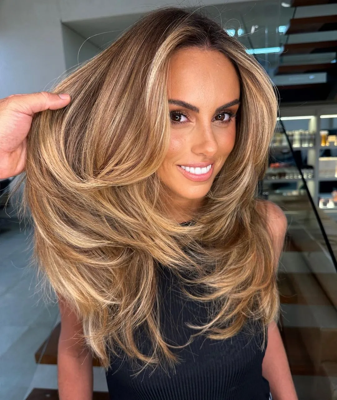 Golden Honey Highlights hair