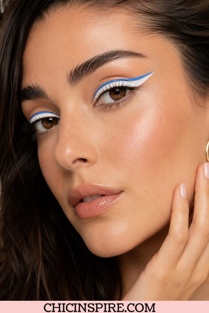 White and Colorful Double Liner