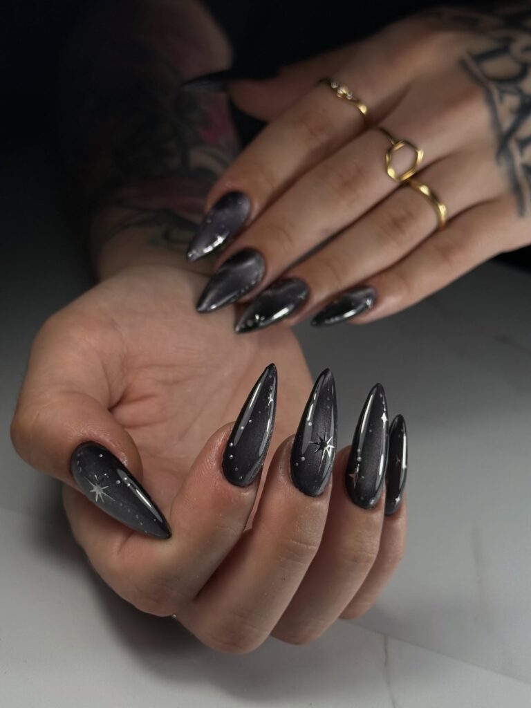 witchy nails design Matte black with silver crescent moons